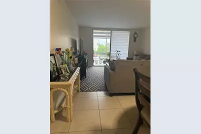 2850 Somerset Dr #202L, Lauderdale Lakes, FL 33311 - Photo 21