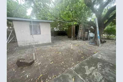 5660 NW 5th Ct, Miami, FL 33127 - Photo 5