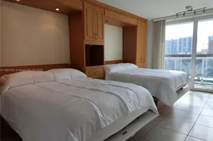 19201 Collins Ave, Sunny Isles Beach, FL 33160 - Photo 9