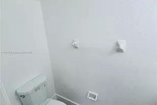 949 SW 6th Pl, Florida City, FL 33034 - Photo 7