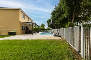 1012 Tupelo Way, Weston, FL 33327 - Photo 47