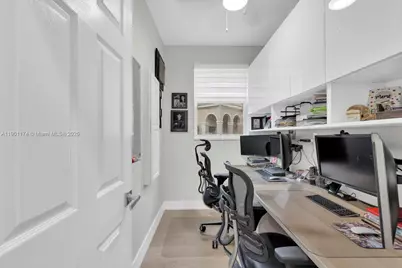 1012 Tupelo Way, Weston, FL 33327 - Photo 17