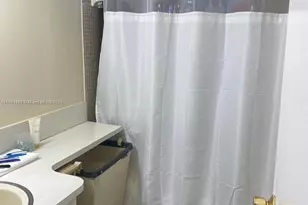 1700 NE 191st St, Miami, FL 33179 - Photo 15