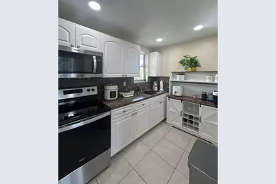 1700 NE 191st St #304, Miami, FL 33179 - Photo 7