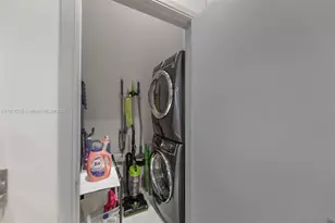 495 Brickell Ave, Miami, FL 33131 - Photo 11