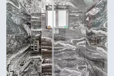 11843 W Biscayne Canal Rd, Miami, FL 33161 - Photo 31