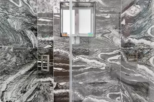 11843 W Biscayne Canal Rd, Miami, FL 33161 - Photo 31