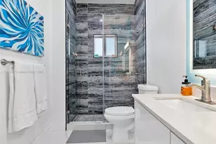 11843 W Biscayne Canal Rd, Miami, FL 33161 - Photo 49
