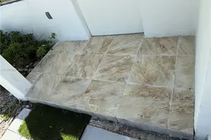 2409 SE 2nd Ave SE, Vero Beach, FL 32962 - Photo 15