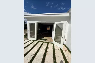 2409 SE 2nd Ave SE, Vero Beach, FL 32962 - Photo 19