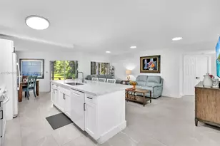 9239 NW 9th Pl, Plantation, FL 33324 - Photo 13