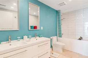 100 Bayview Dr, Sunny Isles Beach, FL 33160 - Photo 13