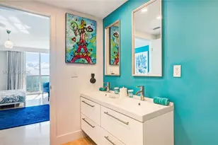 100 Bayview Dr, Sunny Isles Beach, FL 33160 - Photo 15