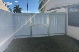 11701 NW 37th Pl, Sunrise, FL 33323 - Photo 21