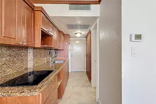 19201 Collins Ave, Sunny Isles Beach, FL 33160 - Photo 9