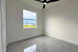 322 NW 9th St, Cape Coral, FL 33993 - Photo 17