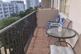 201 180th Dr, Sunny Isles Beach, FL 33160 - Photo 25