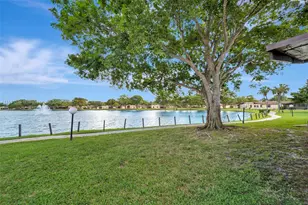 616 Briarwood Cir, Hollywood, FL 33024 - Photo 43