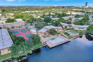 616 Briarwood Cir, Hollywood, FL 33024 - Photo 53