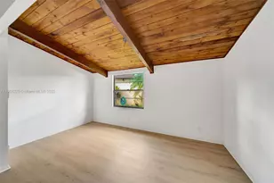 616 Briarwood Cir, Hollywood, FL 33024 - Photo 21