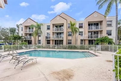 2731 Ocean Club Blvd #301, Hollywood, FL 33019 - Photo 21