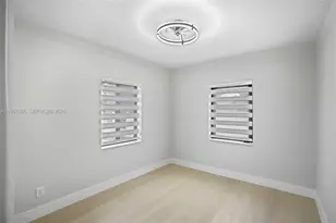 160 E 34th St, Hialeah, FL 33013 - Photo 29