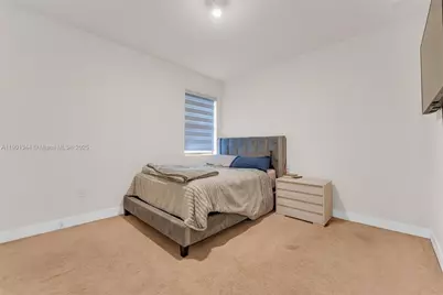 8822 NW 161st Ter, Miami Lakes, FL 33018 - Photo 27