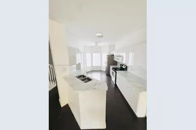8362 NW 107th Ct #3-24, Doral, FL 33178 - Photo 5