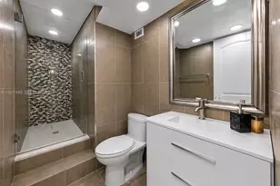 3001 S Ocean Dr, Hollywood, FL 33019 - Photo 17