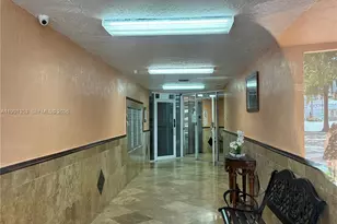 199 SW 12th Ave, Miami, FL 33130 - Photo 21