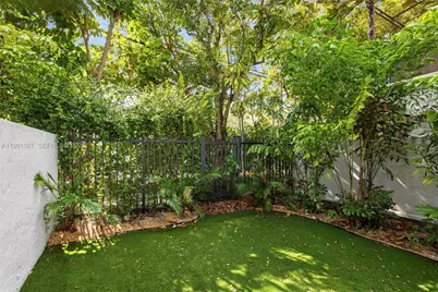 3343 Franklin Ave, Miami, FL 33133 - Photo 17