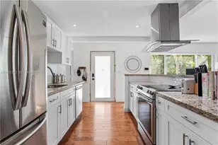 3343 Franklin Ave, Miami, FL 33133 - Photo 5