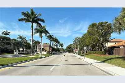 22411 SW 88th Pl #14-26, Cutler Bay, FL 33190 - Photo 7