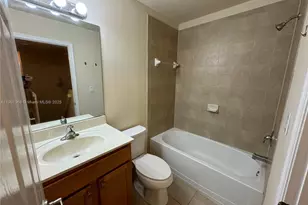 22411 SW 88th Pl, Cutler Bay, FL 33190 - Photo 27