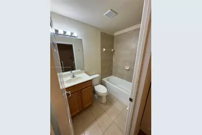 22411 SW 88th Pl #14-26, Cutler Bay, FL 33190 - Photo 19