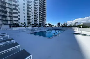 275 NE 18th St, Miami, FL 33132 - Photo 15