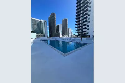 275 NE 18th St #1903, Miami, FL 33132 - Photo 17