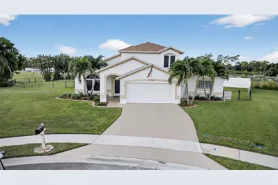 112 Camelot Ct, Royal Palm Beach, FL 33411 - Photo 65