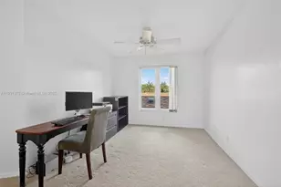 112 Camelot Ct, Royal Palm Beach, FL 33411 - Photo 43