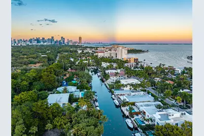 1815 Fairhaven Pl, Miami, FL 33133 - Photo 7