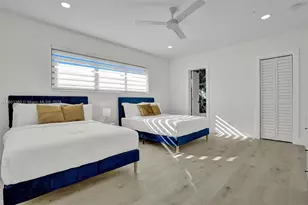 1141 N North Lake Dr, Hollywood, FL 33019 - Photo 53