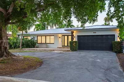 1141 N Northlake Dr, Hollywood, FL 33019 - Photo 87