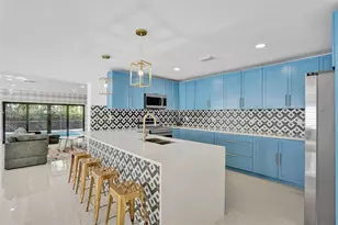 1141 N North Lake Dr, Hollywood, FL 33019 - Photo 7