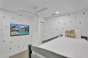 1141 N North Lake Dr, Hollywood, FL 33019 - Photo 39