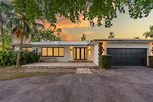 1141 N North Lake Dr, Hollywood, FL 33019 - Photo 89