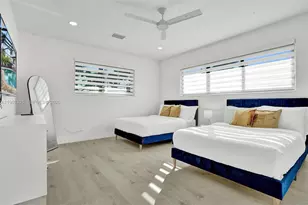1141 N North Lake Dr, Hollywood, FL 33019 - Photo 53