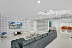 1141 N North Lake Dr, Hollywood, FL 33019 - Photo 63