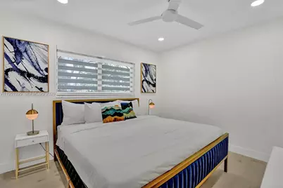 1141 N Northlake Dr, Hollywood, FL 33019 - Photo 33