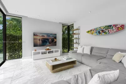 4520 N Meridian Ave, Miami Beach, FL 33140 - Photo 11