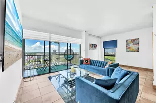 20301 W Country Club Dr, Aventura, FL 33180 - Photo 1